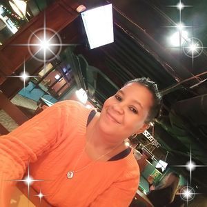 Meet your Posher, Lesley